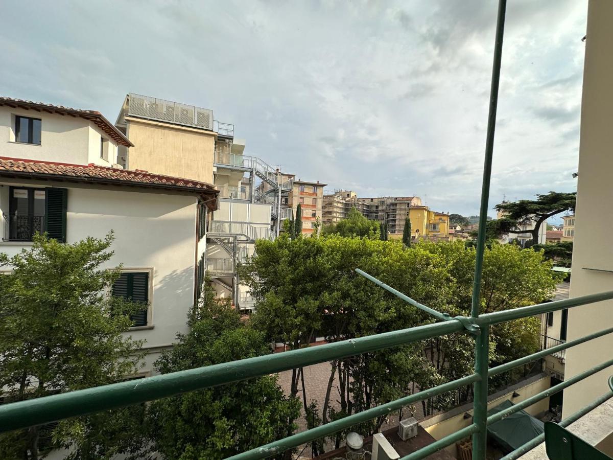 Bonnie Boutique Apartment Florence Exterior photo